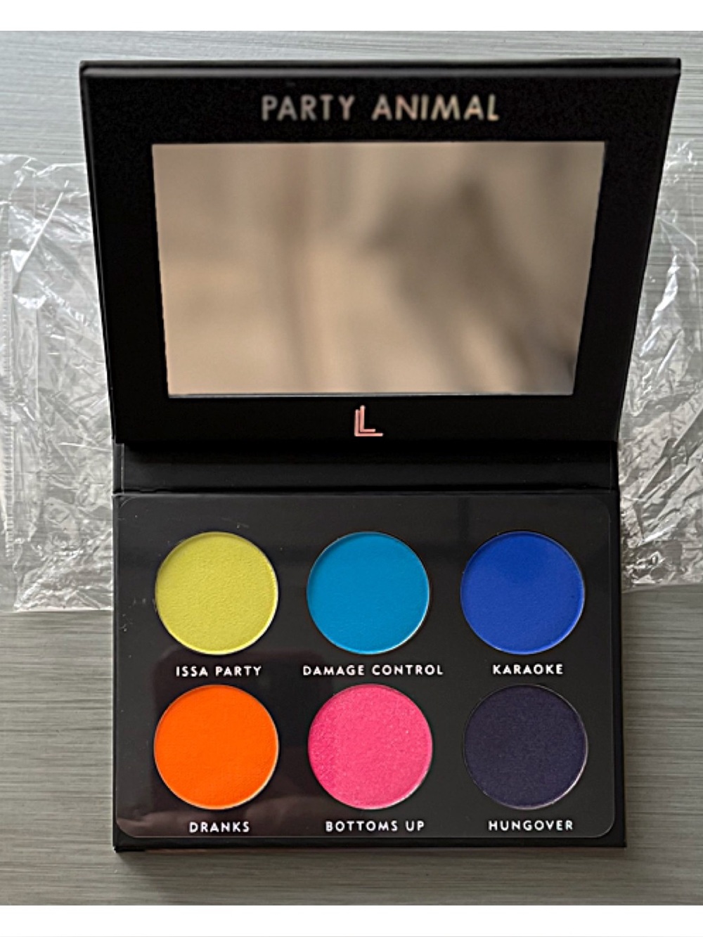New Makeup Lot Eyeshadow Face Palettes Pur Boxycharm Laura Lee Crown MUA - Picture 6 of 13